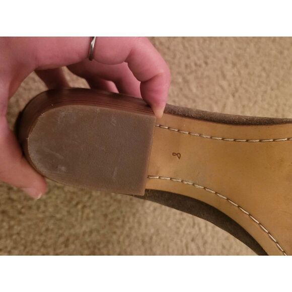 Sam Edelman Riveted Cutaway Leather Booties Taupe Women's 8 - Picture 2 of 6